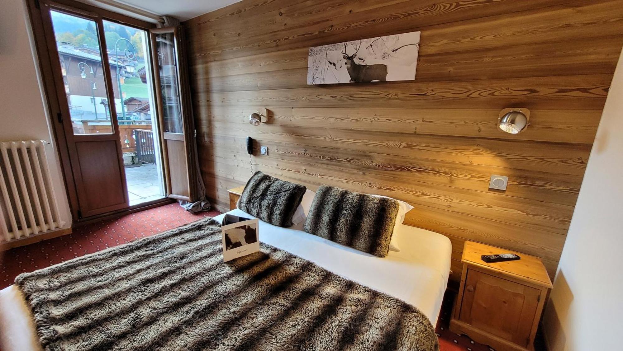 Hotel Christiania Ла-Клюсаз Экстерьер фото