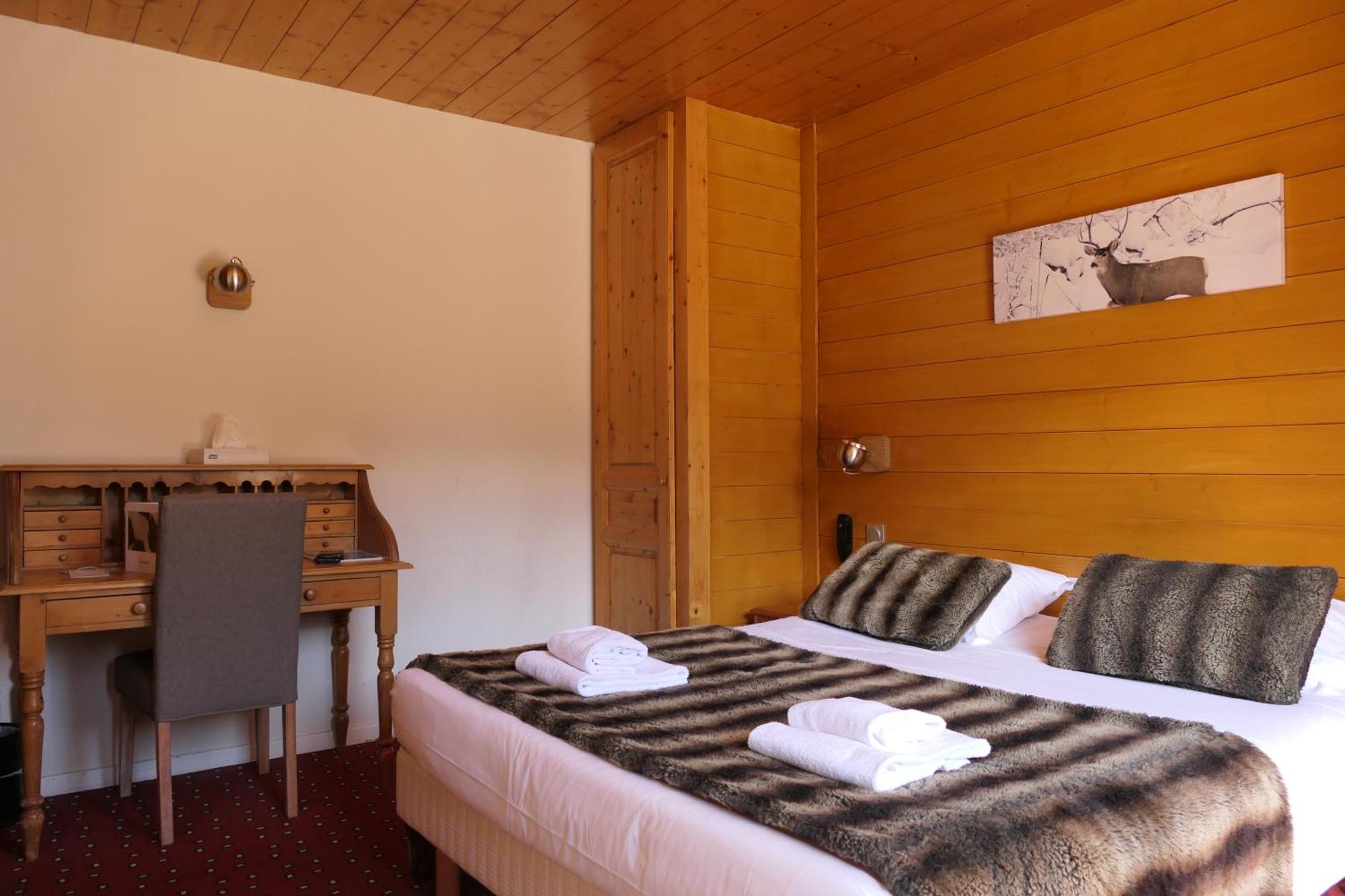 Hotel Christiania Ла-Клюсаз Экстерьер фото